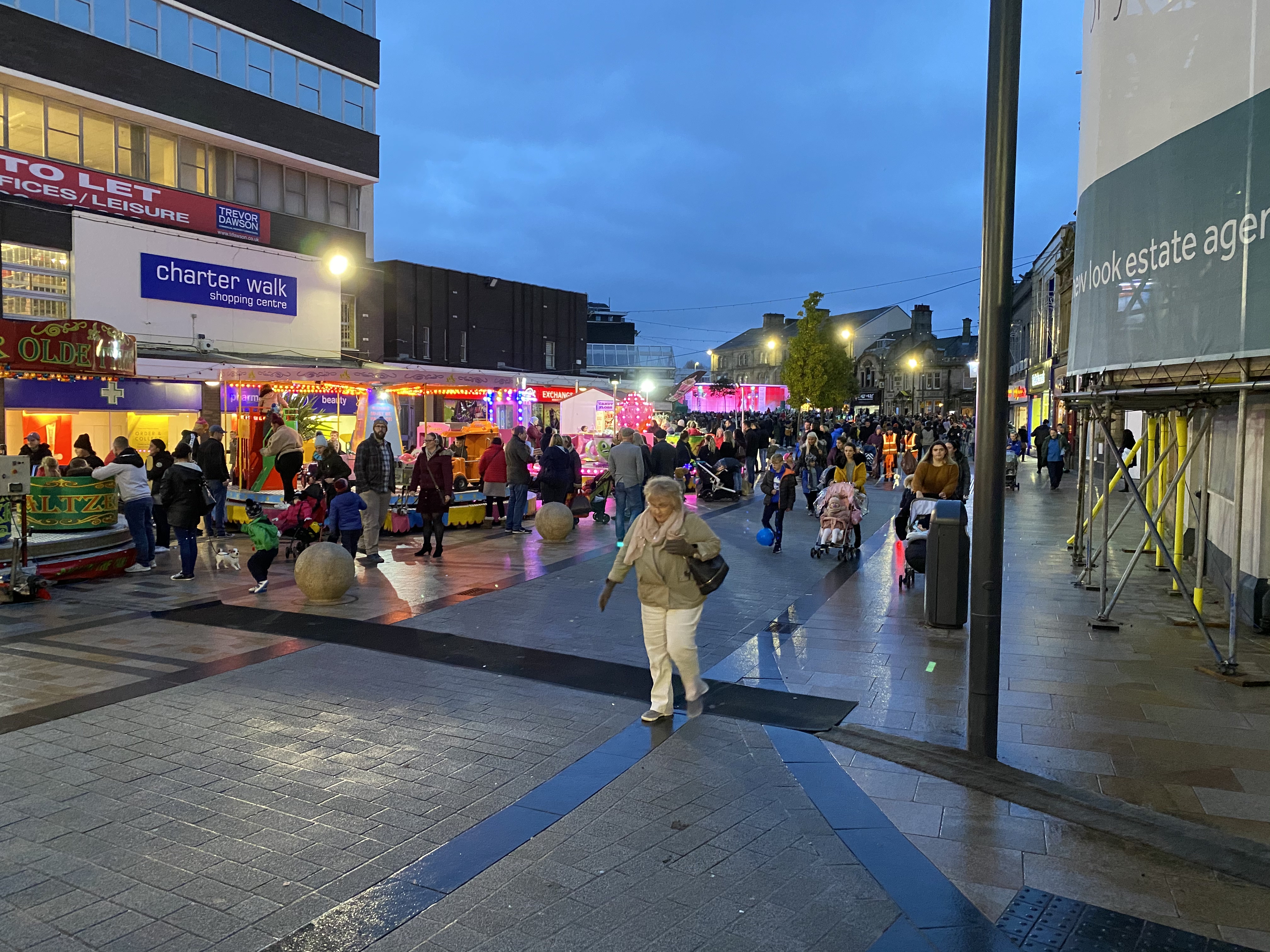 St James's Street, Burnley - Christmas