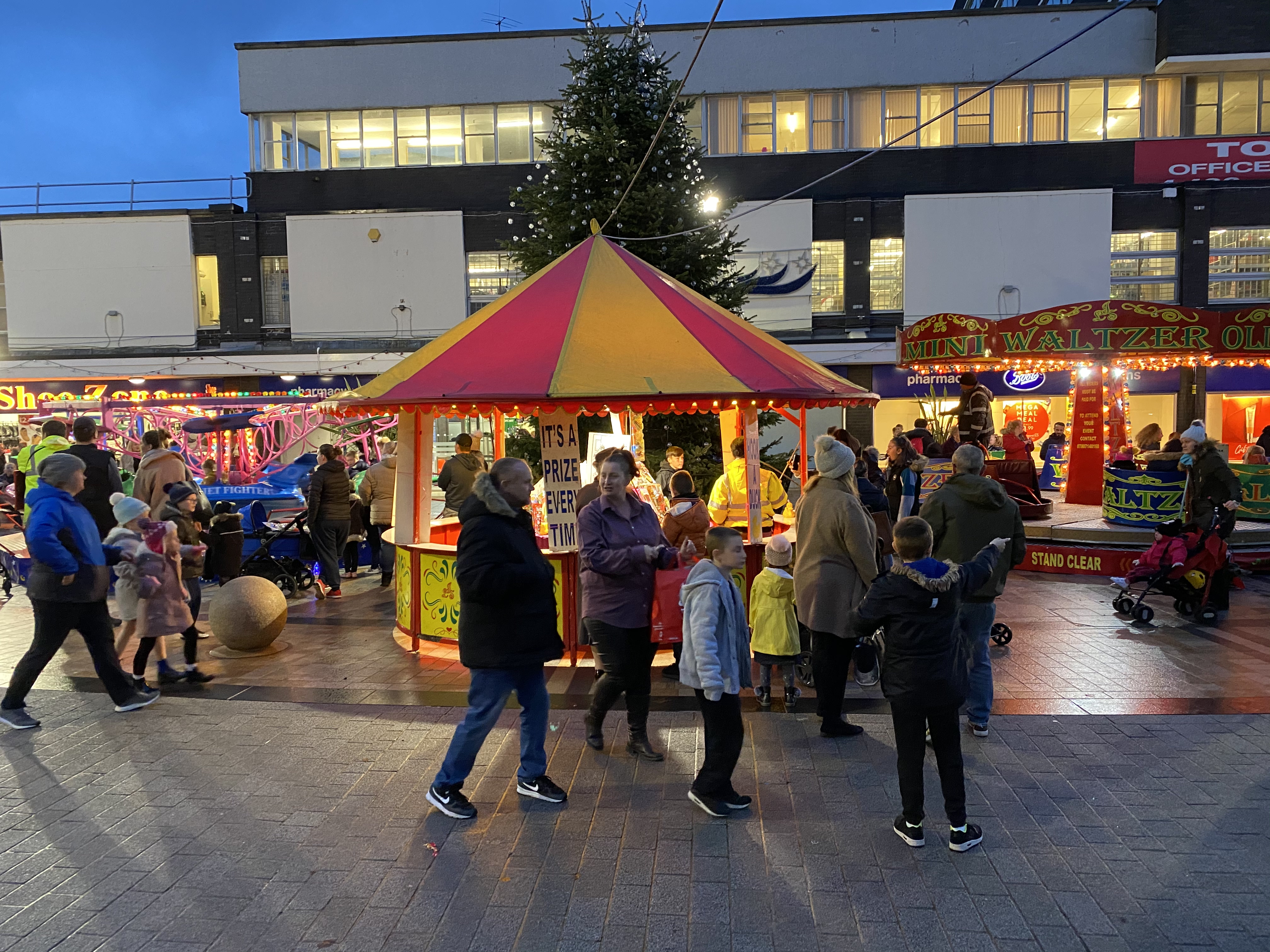 St James's Street, Burnley - Christmas